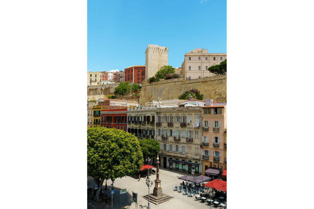 Panorama Piazza Yenne